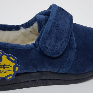 Zapatilla Señora Cerrada Cuña Velcro