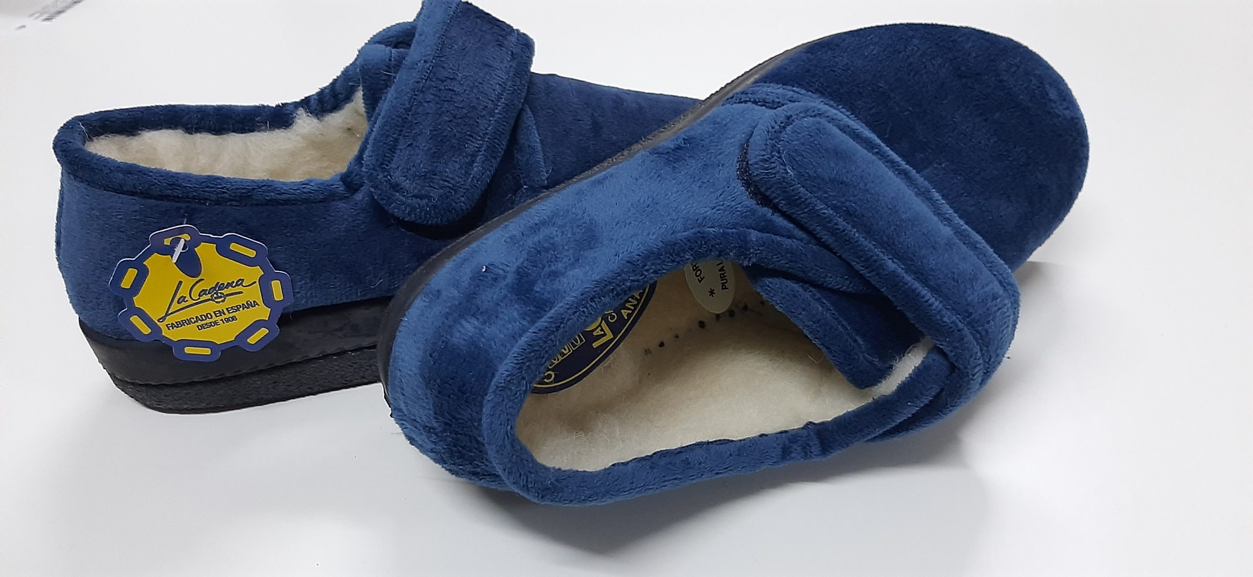 Zapatilla Señora Cerrada Cuña Velcro - Imagen 3