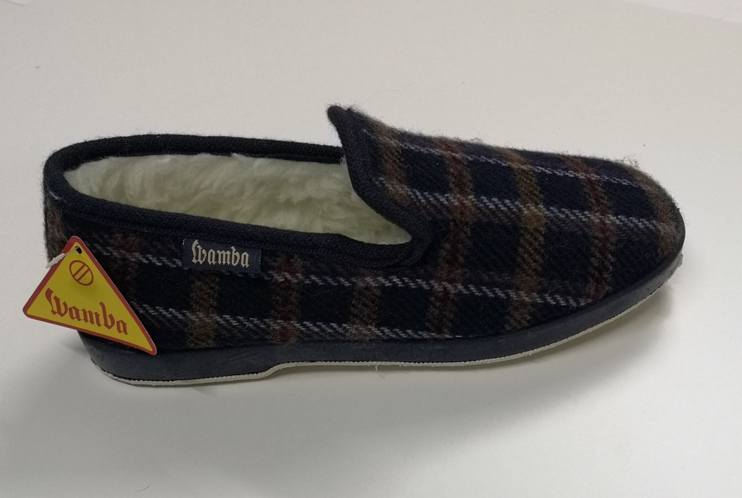 Zapatilla Señora Cerrada Wamba - Imagen 2