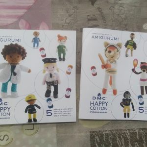 Librito patrones Amigurumi profesiones y deportistas