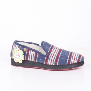 Zapatilla Señora Cerrada Lana Virgen