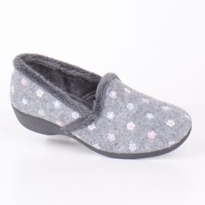 Zapatilla Señora Cerrada Cuña